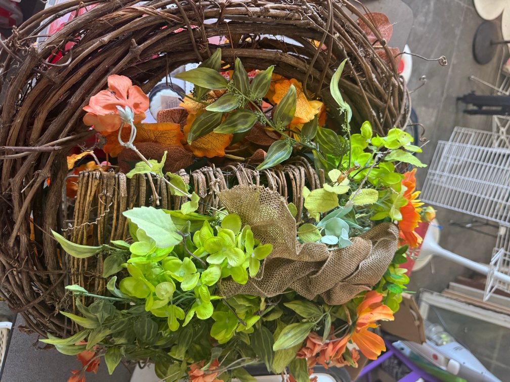 Seasonal decorations and mugs