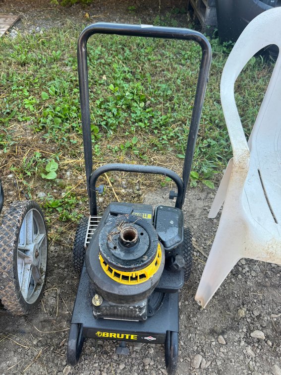 Brute pressure washer