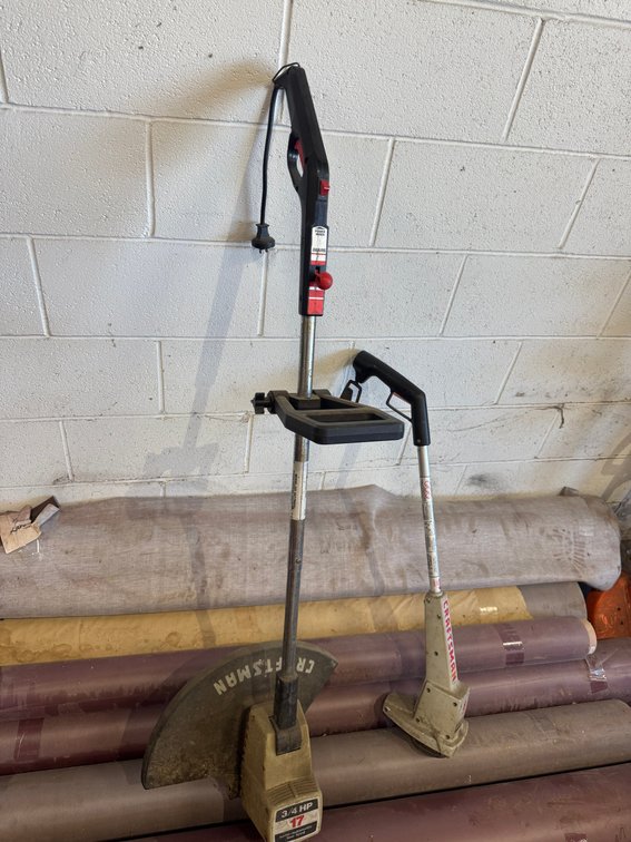 Cordless string trimmer