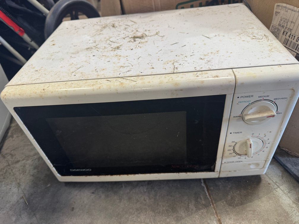Microwave