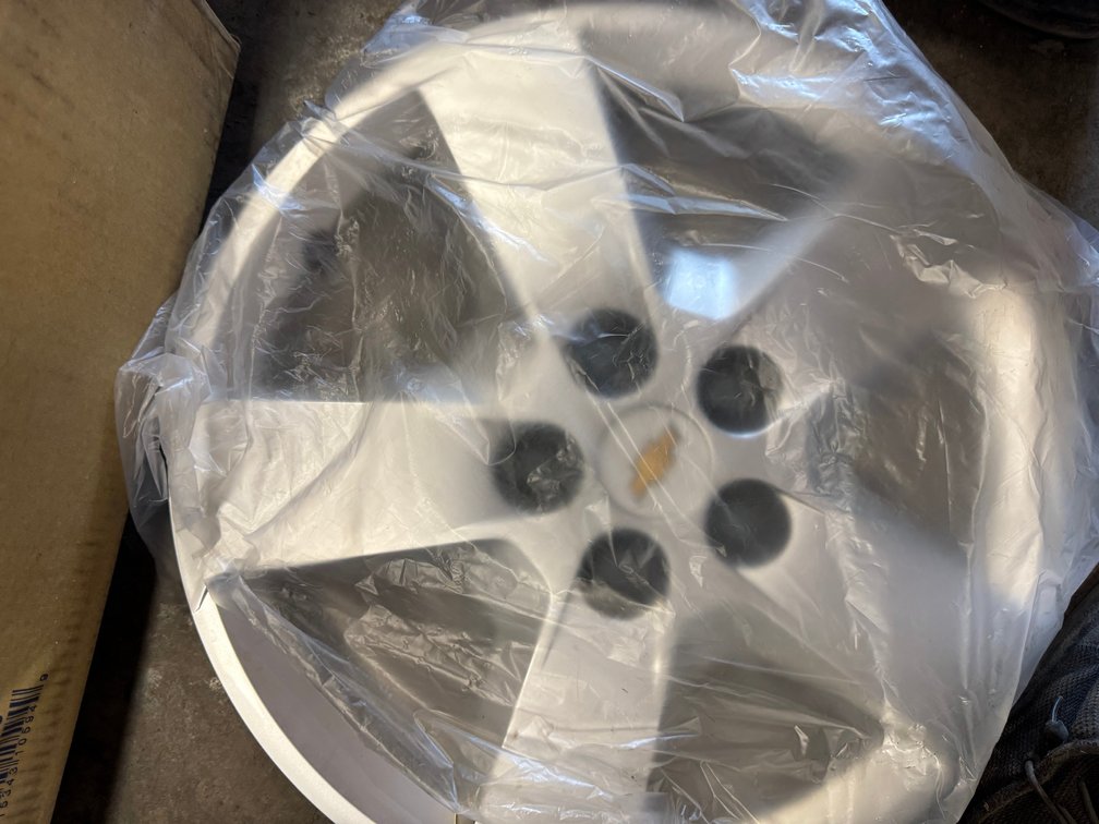 Chevrolet wheel covers