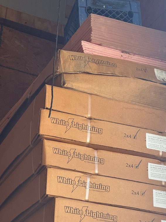 Boxed lighting fixtures
