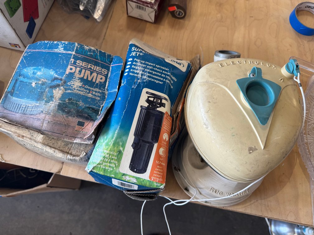 Electrolux rug washer and pump equipment