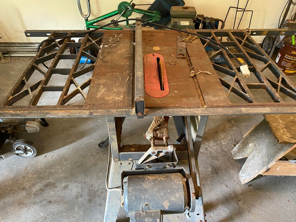 Craftsman 10" belt drive contractor series 3 HP table saw