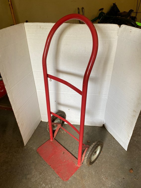 Small 2 wheel dolly with solid tires