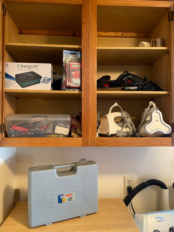 Cabinet lot