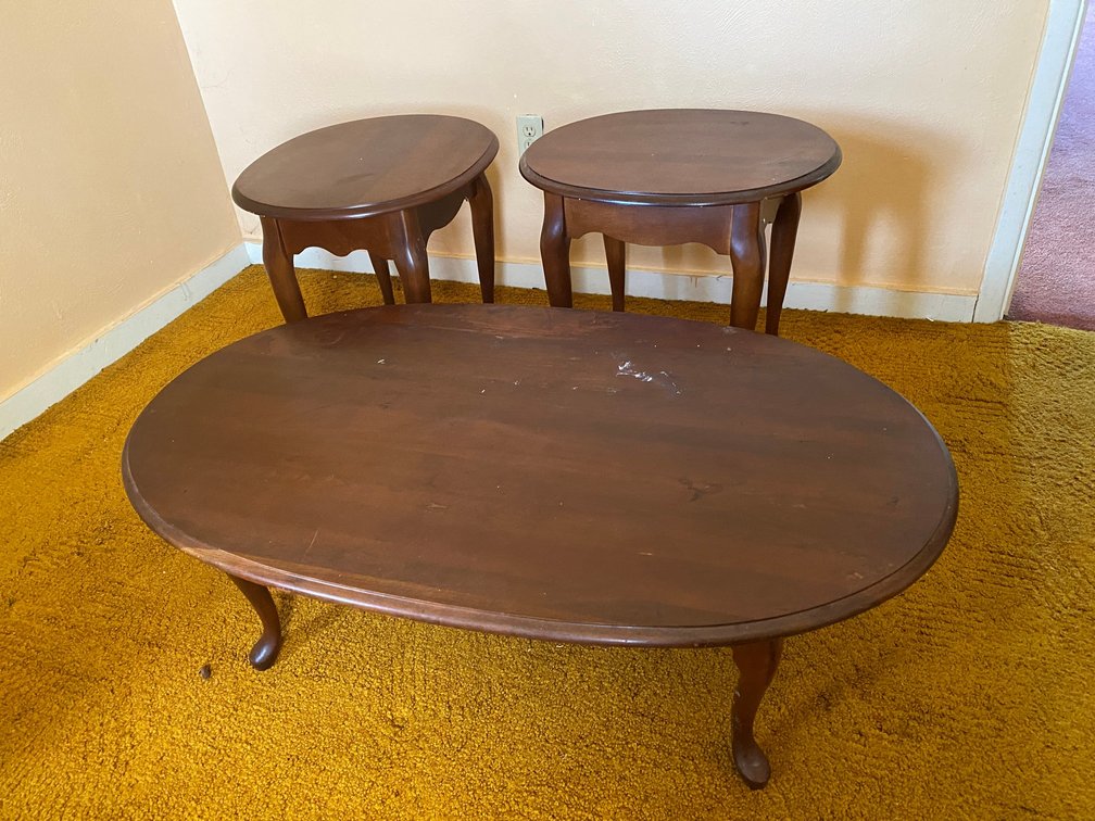 Coffee table, 2 lamp tables
