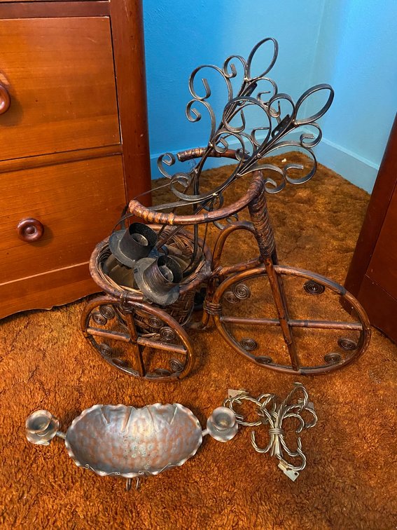 Decorator items