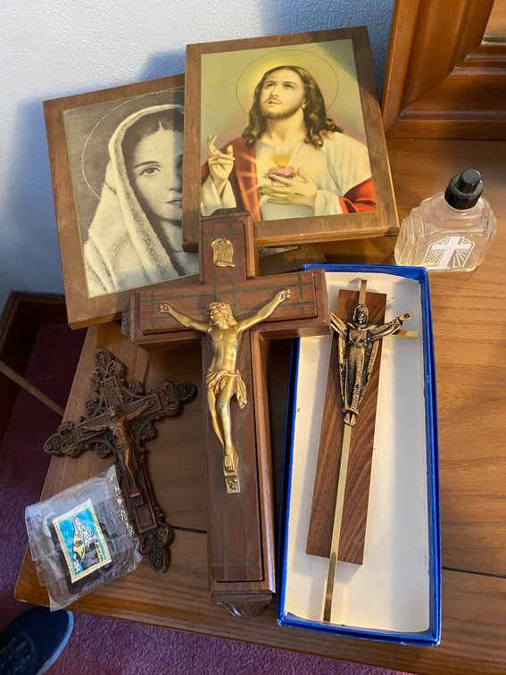 Religious pictures, crucifix