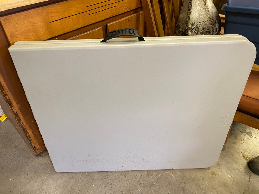 Office Star plastic folding table