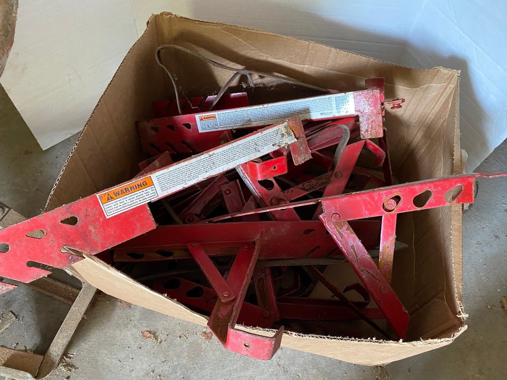 Box of ladder jack supports