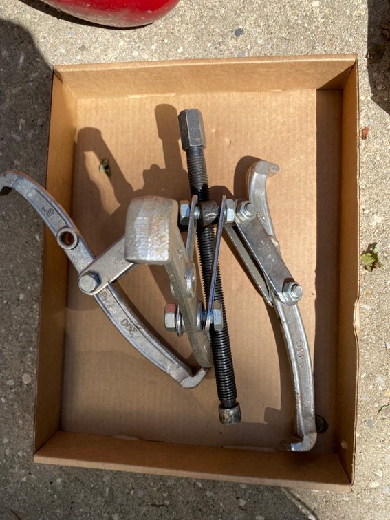Large Gear Puller