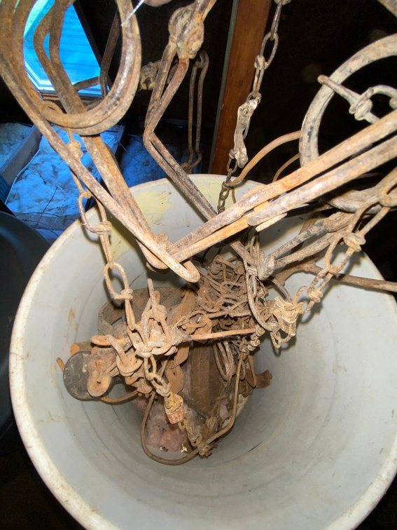 Bucket of Traps