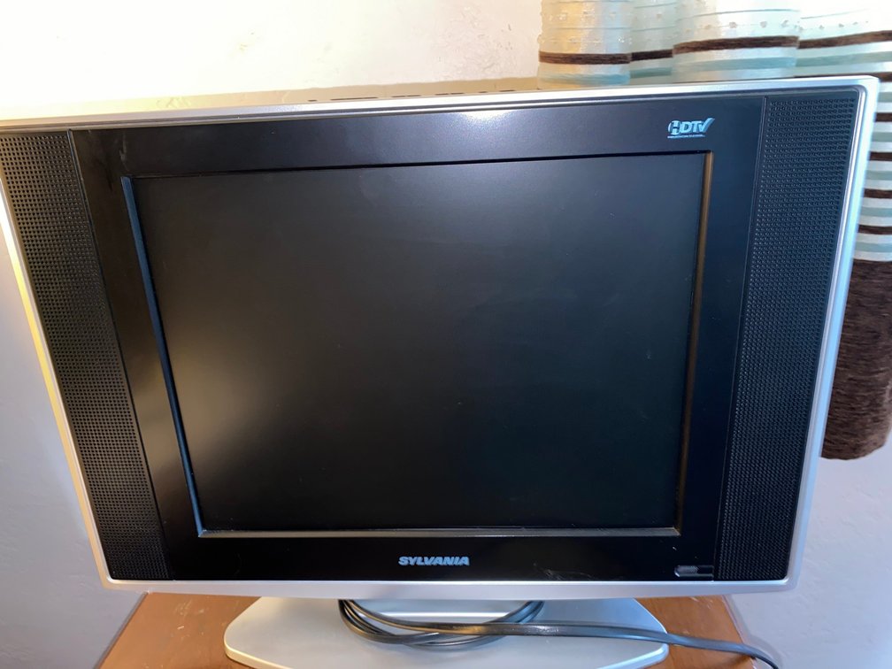Sylvania 15 in. Flat-Screen TV