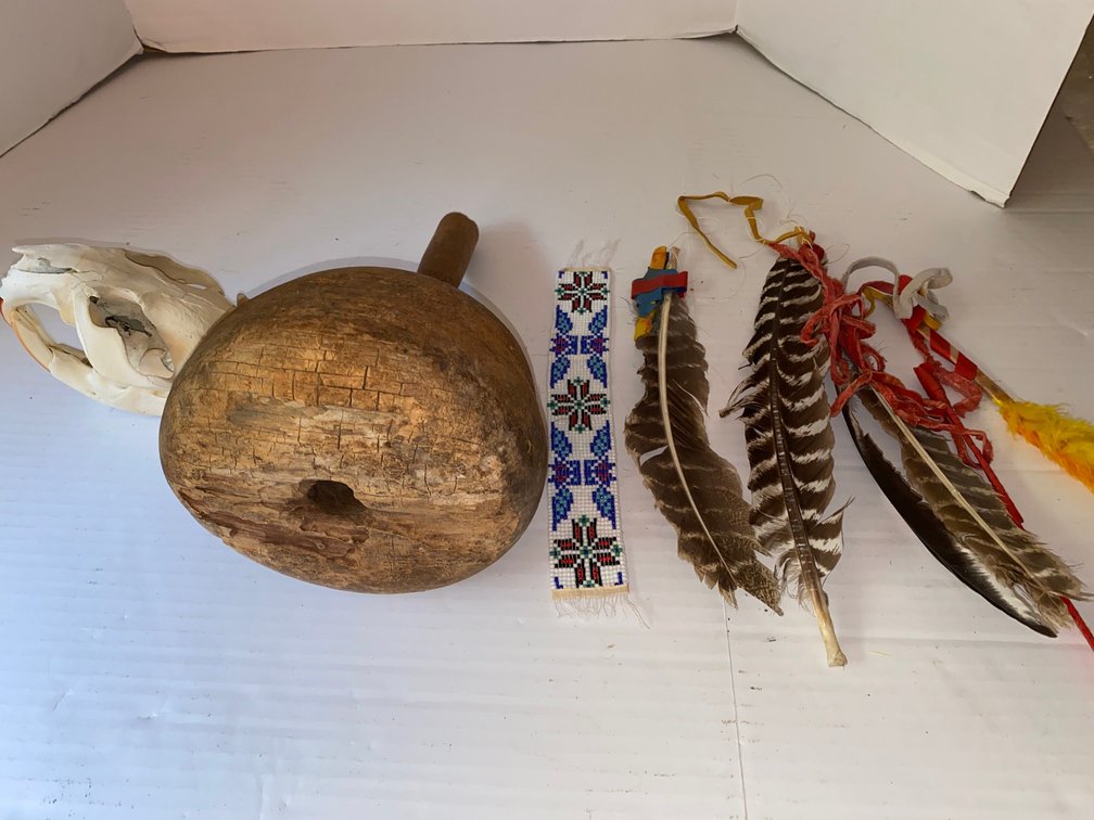 Beaver Skull Mallet & Feathers
