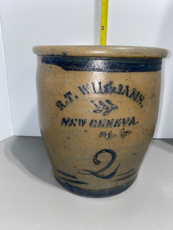 R.T. Williams 2-Gallon Crock