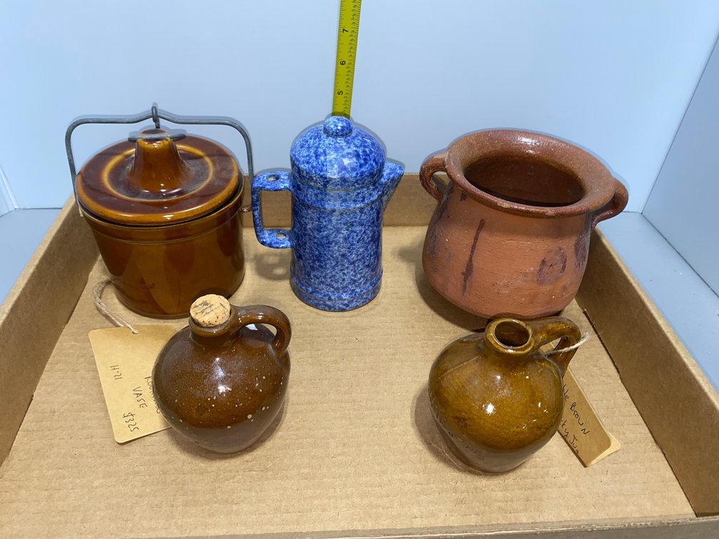 Kentucky Jug and Pottery Pieces