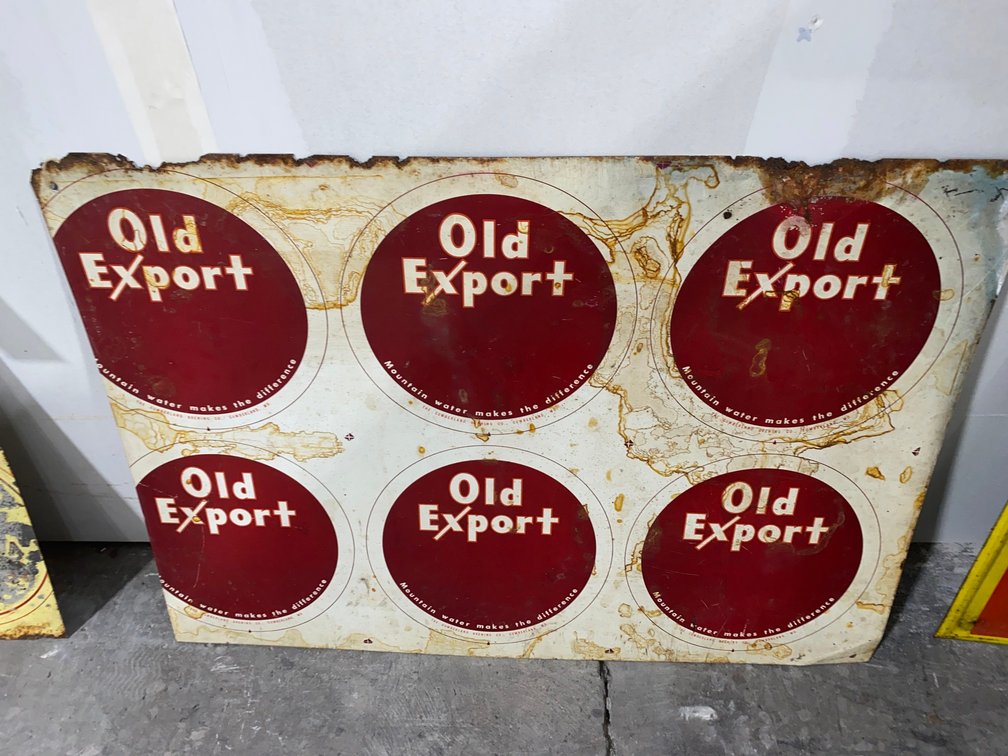 Old Export Mountain Water Sign