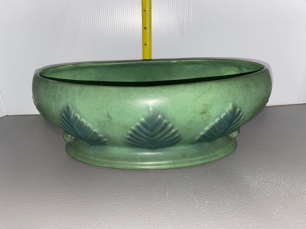 Zanesville Leaf Centerpiece Bowl