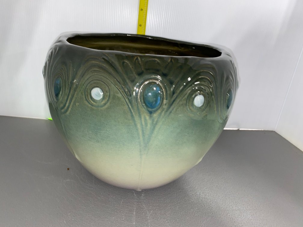 Weller Cameo Pottery Piece