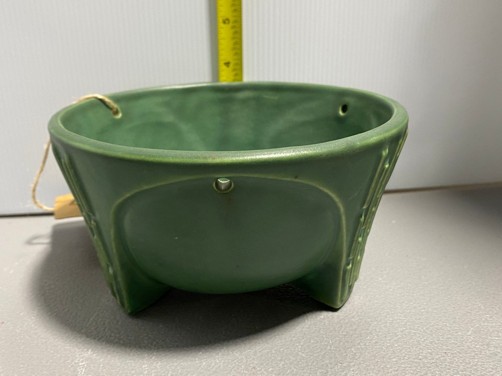 Roseville Hanging Pedestal Bowl