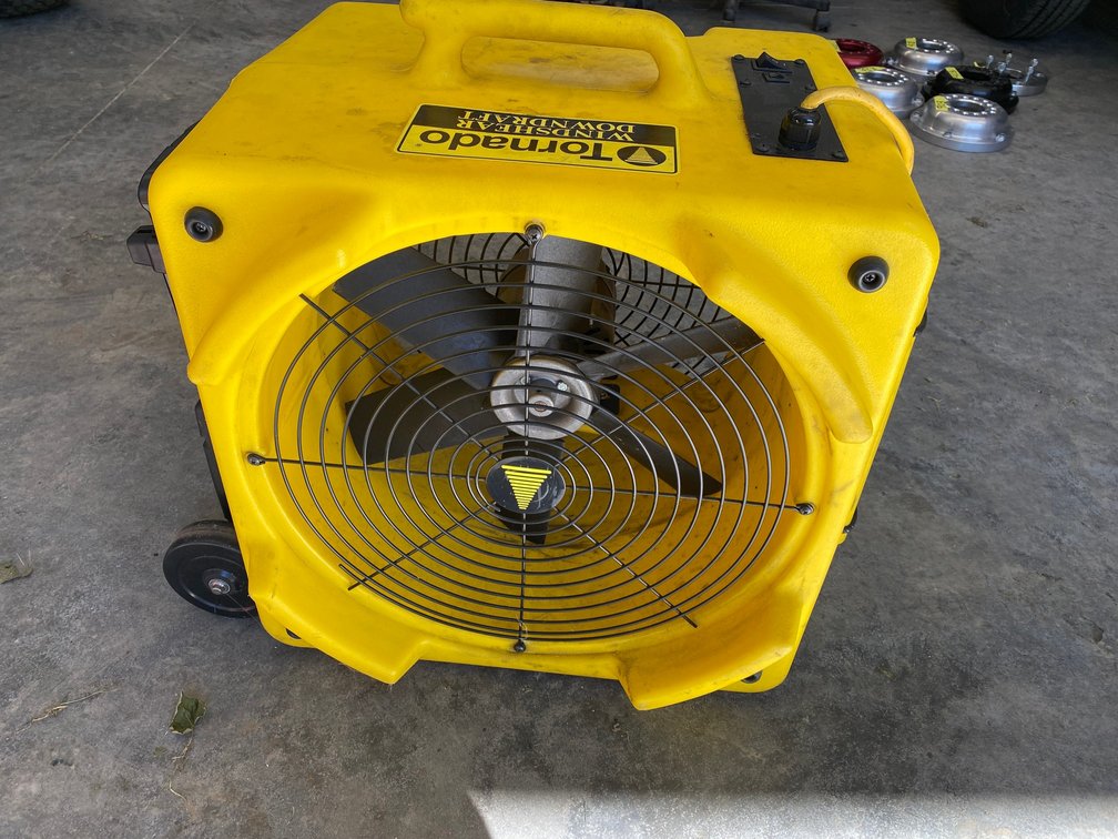 Tornado WindShear Downdraft Fan