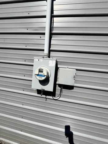 Image for 4-Bay Commercial Garage with Apartment in Marmet