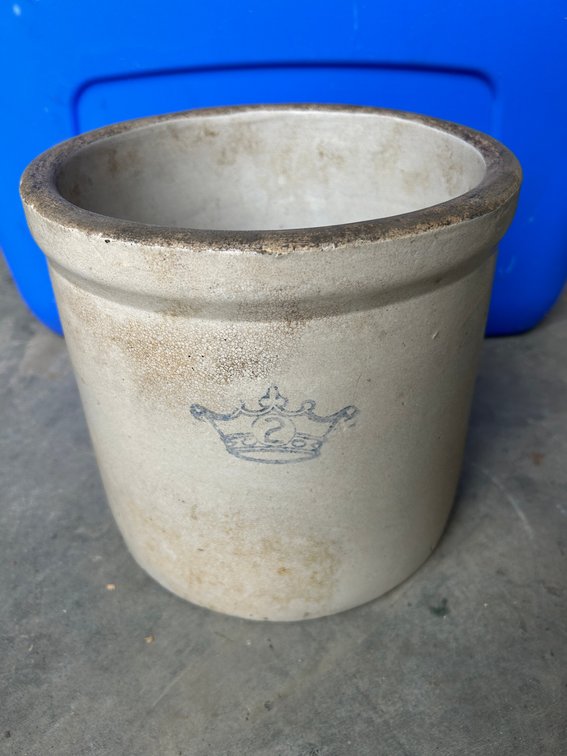 Cream crock with crown #2