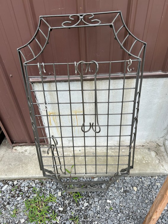 Hanging metal pot rack