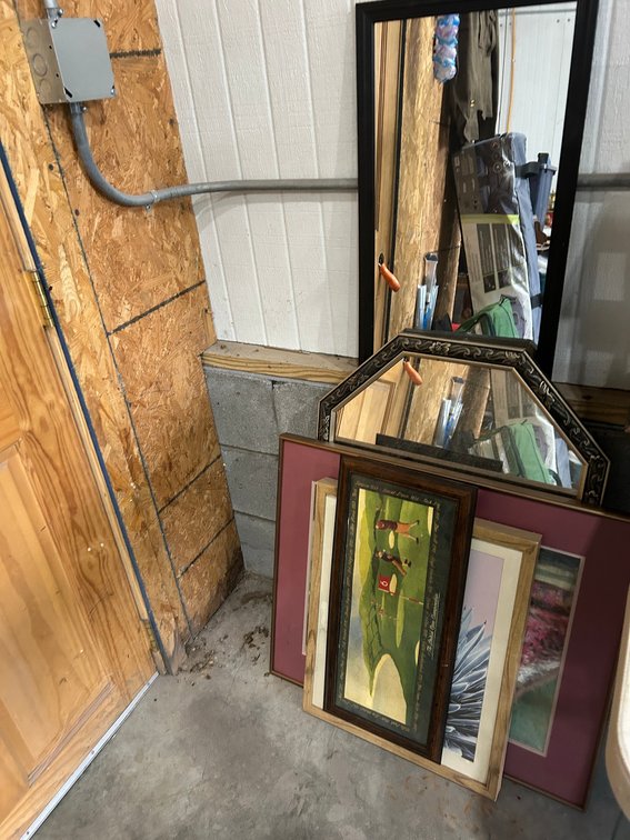 2 Mirrors, framed golf print, framed floral print