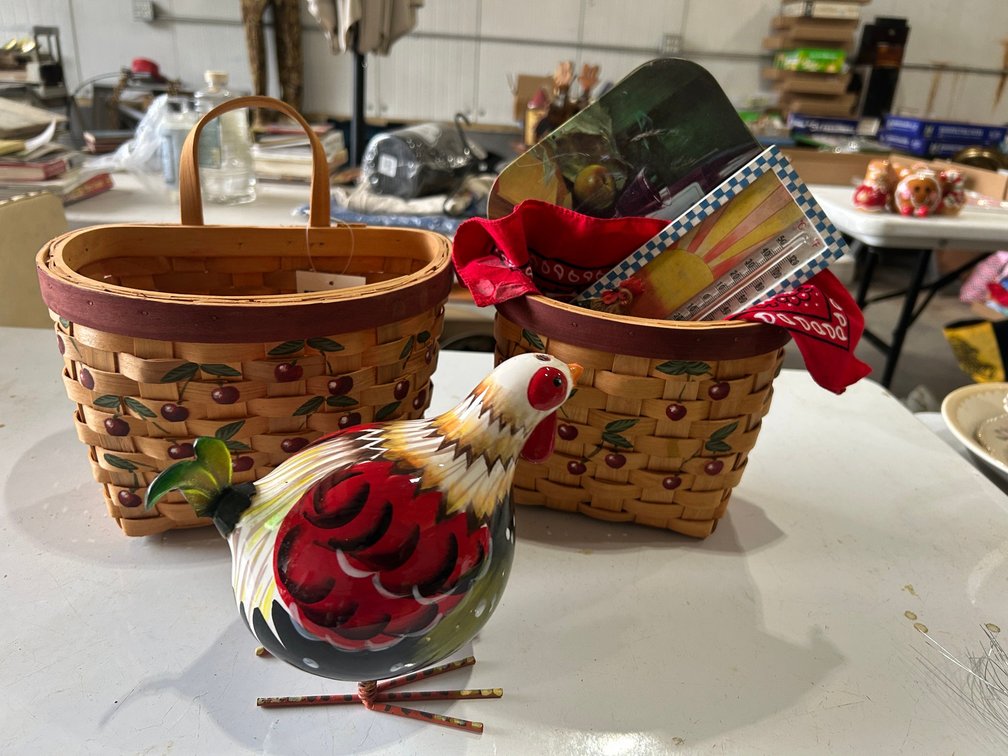Baskets, painted chicken