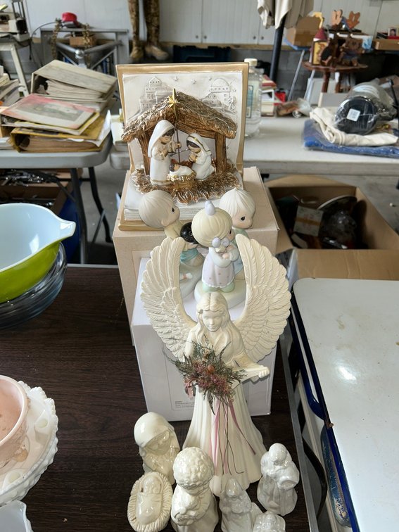 Cracker Barrel with box manger scene, Prescious Moments items, ceramic manger scene and angel