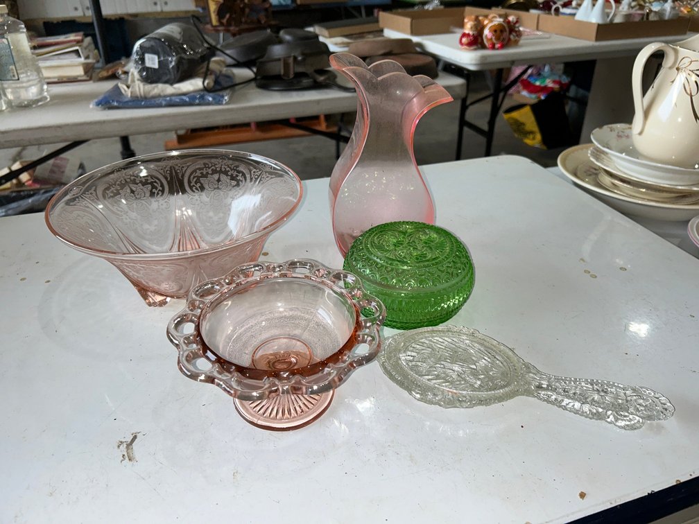 Pink depression bowl, pink vase, green depression bowl