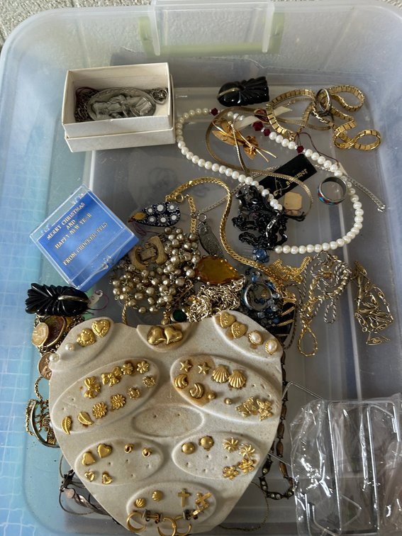 Collection of pierced gold earrings, bracelets, necklaces