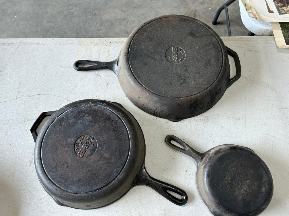 Lodge cast iron skillets