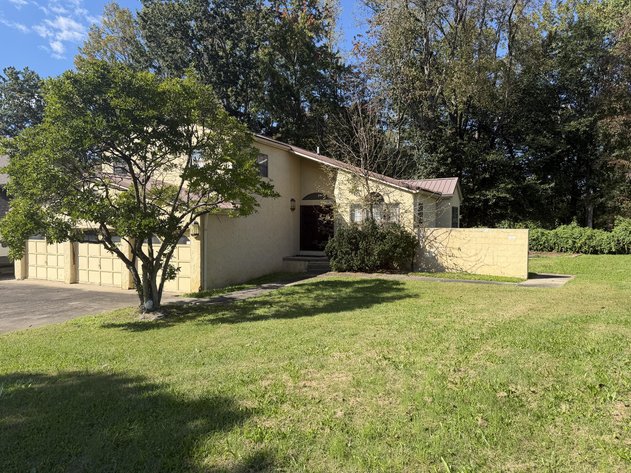 Image for 4 Bedroom Home with 3-Car Garage in Desirable Hurricane Neighborhood