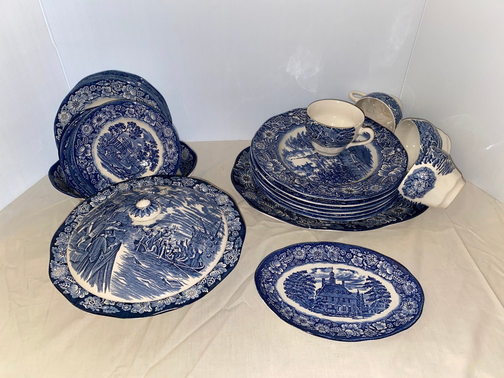 32-Pieces of Liberty Blue China