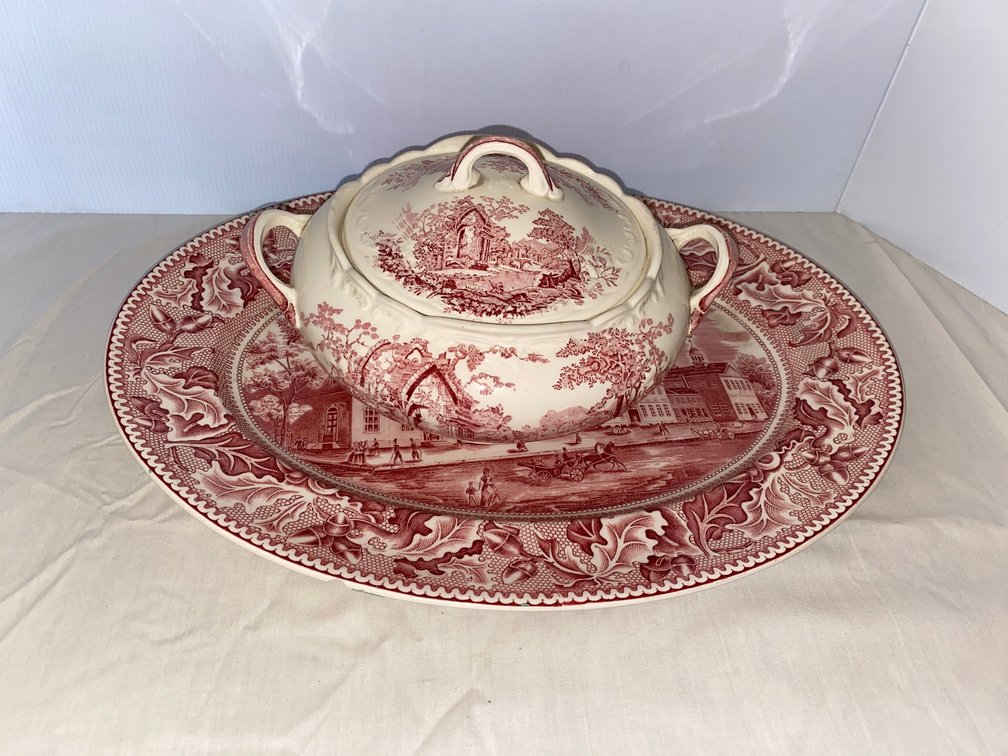 Johnson Brothers England Platter, soup tureen