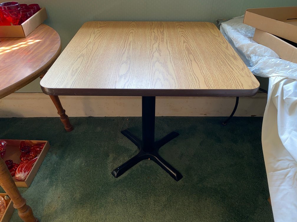 Pedestal Table