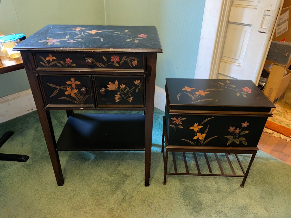 Painted stand, Painted Storage Truck on Metal Stand