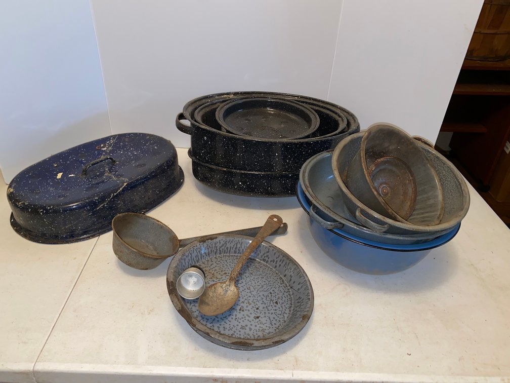 Enamel Ware Roasters, Enamel Ware Bowls, Enamel Ware Plates