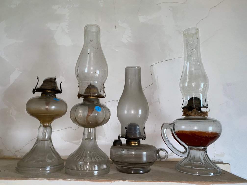 4-Oil Lamps