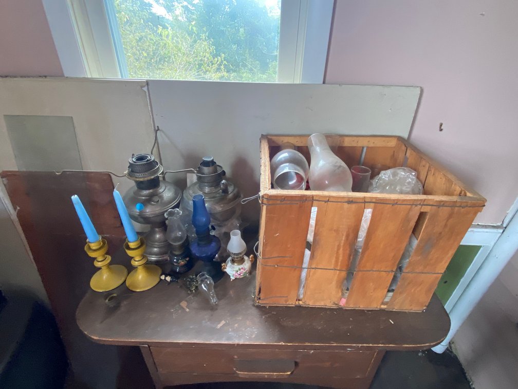 Collection of Small Oil Lamps, Large Oil Lamps, Hurricanes