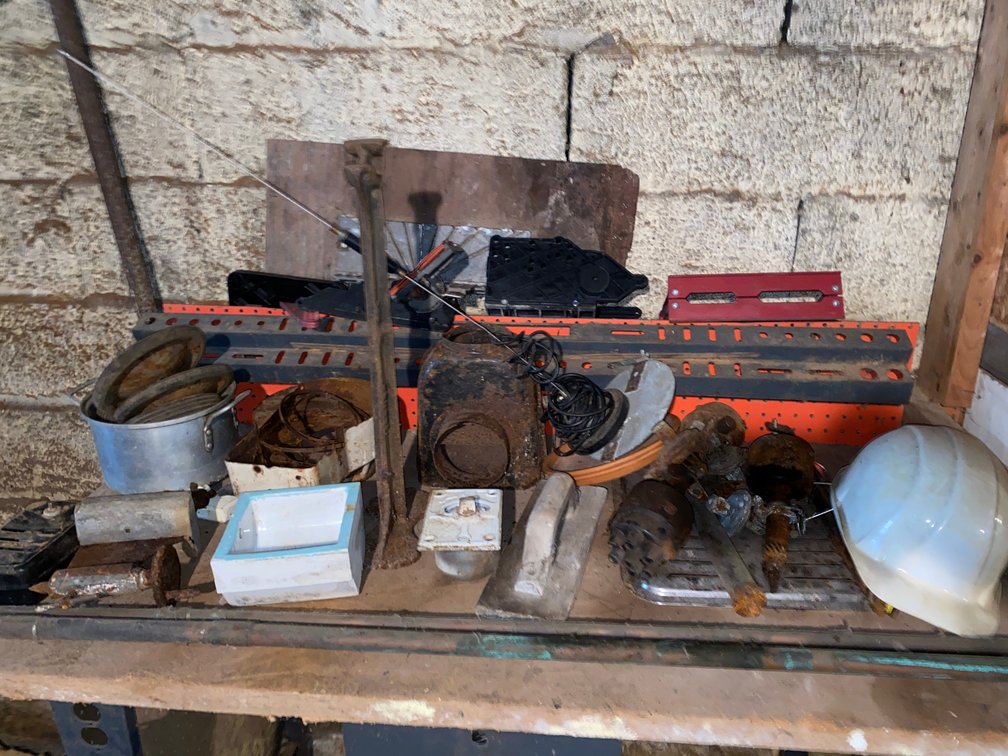Contents of Tool Bench