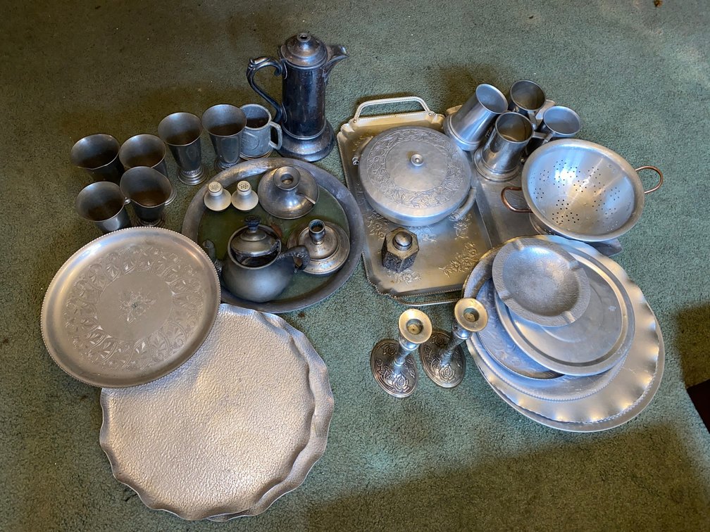 Mixture of Aluminum and Pewter