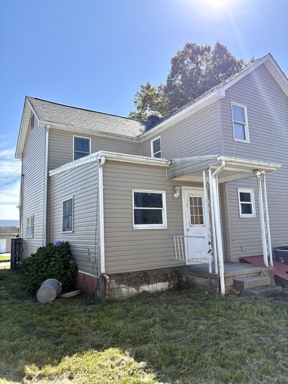 Image for Two-Story 3 Bedroom in Uniontown