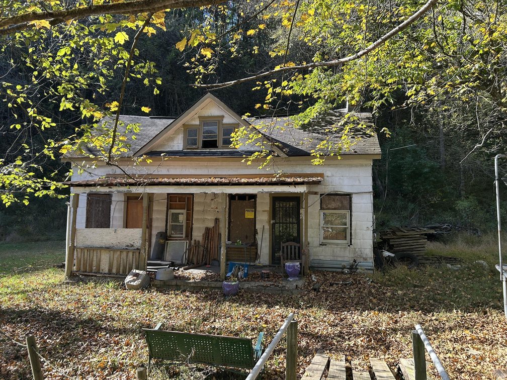 Image for 2 Bedroom Project Home on a Large Lot in Rivesville Selling to the Highest Bidder