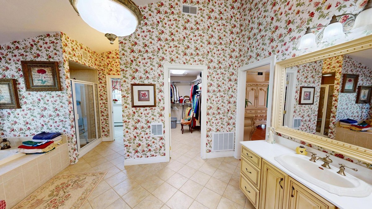 Image for All Brick 4 Bedroom Colonial on 50 Acres in Greene County