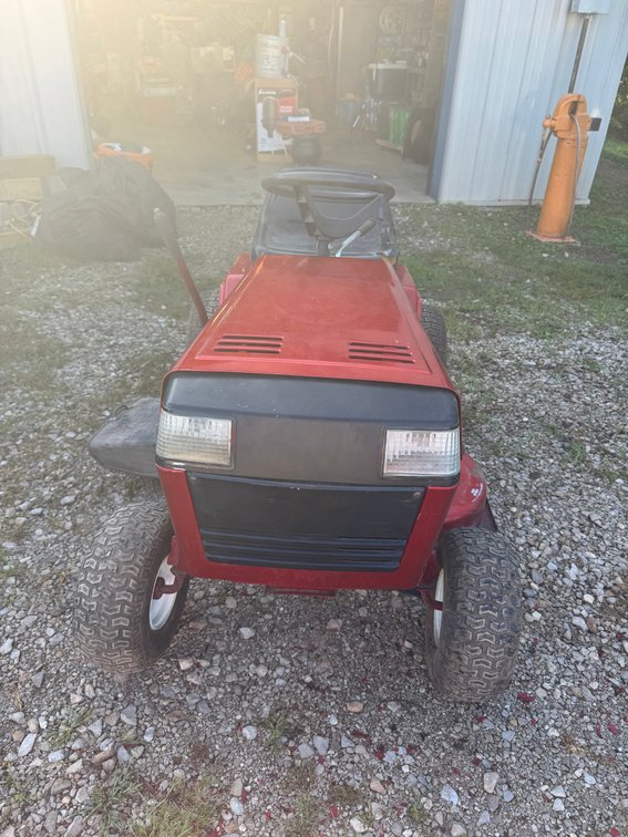 Murry 12/38 Riding Lawn Mower