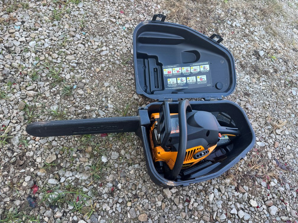 Poulan Pro 18 inch 42 cc Gas Chain Saw